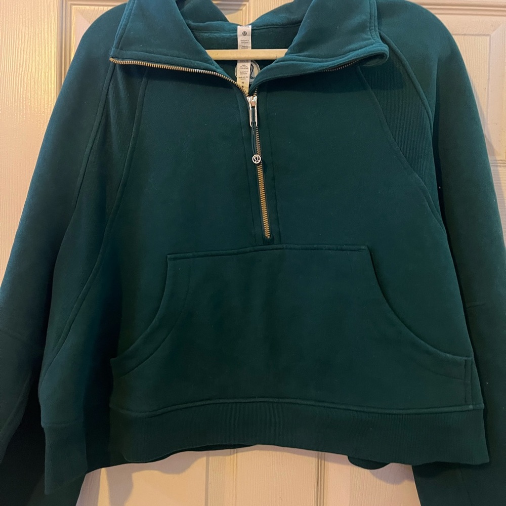 Lululemon Scuba